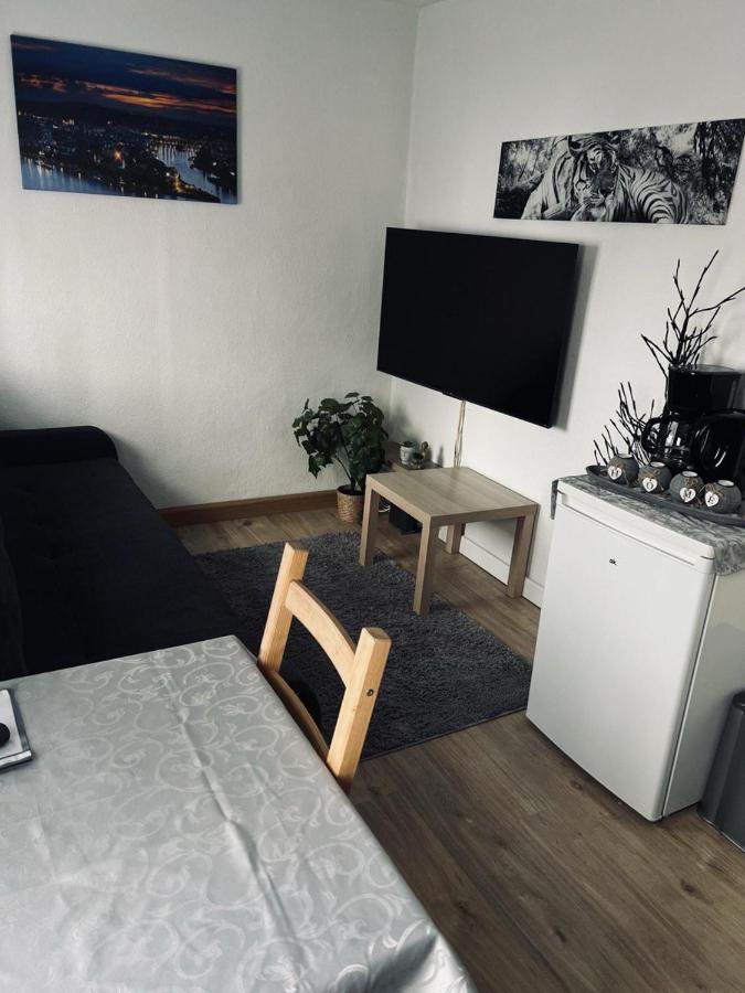קובלנץ Lovely 1-Bed Apartment In Koblenz מראה חיצוני תמונה